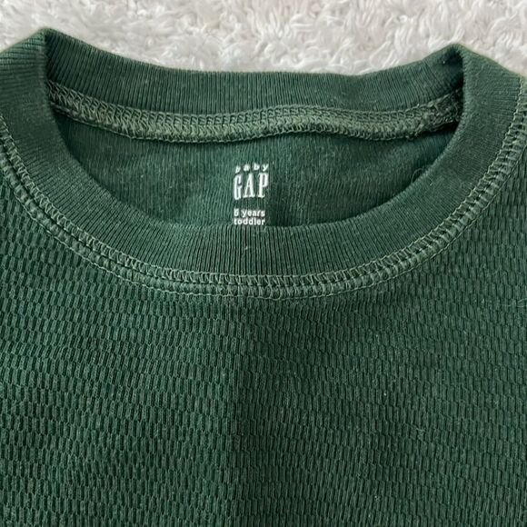Baby Gap long sleeve thermal (set of 2) - Picture 4 of 8